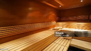 告别僵硬！独家揭秘：学会这几招按摩手法，在家也能轻松缓解肩颈酸痛